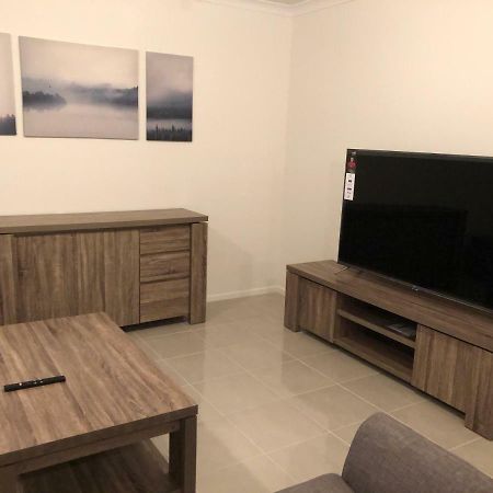 Apple House Tarneit North Appartement Buitenkant foto