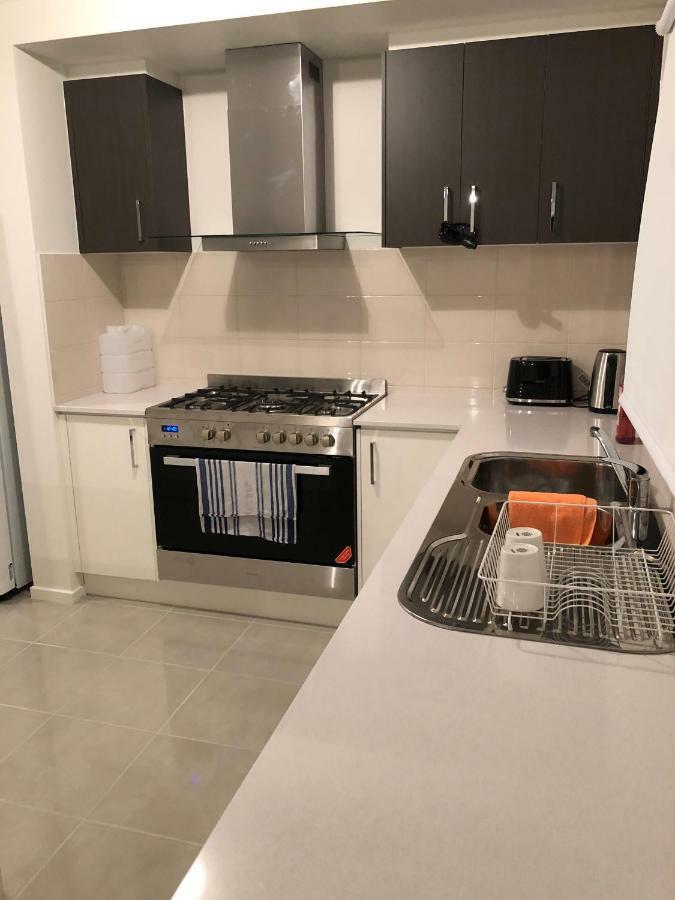 Apple House Tarneit North Appartement Buitenkant foto