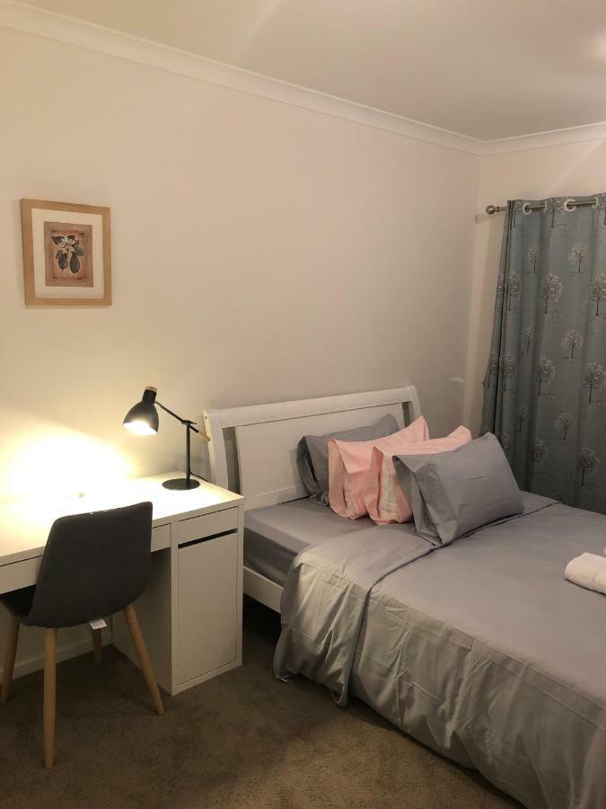 Apple House Tarneit North Appartement Buitenkant foto
