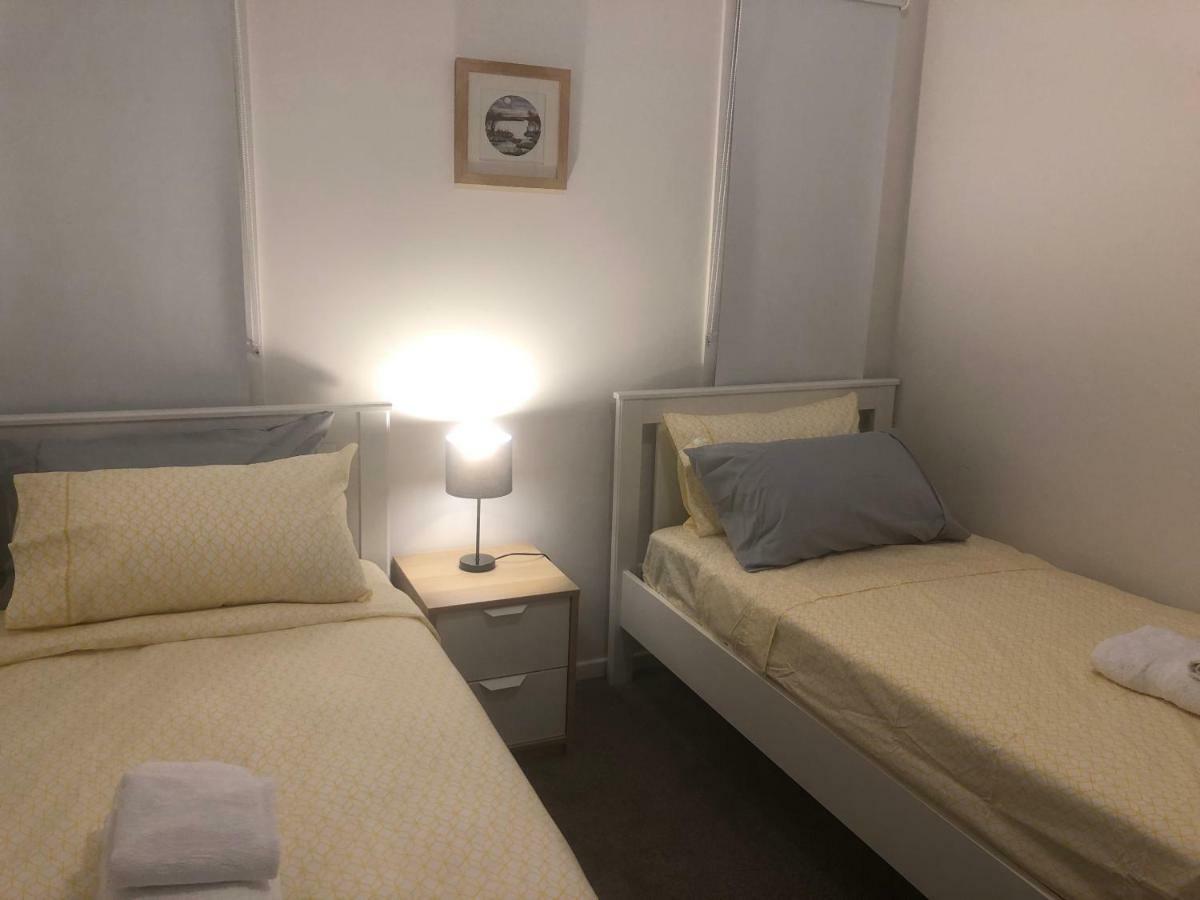 Apple House Tarneit North Appartement Buitenkant foto